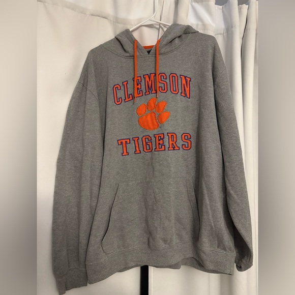 Colosseum Other - Clemson Tigers Hoodie with Orange Accents